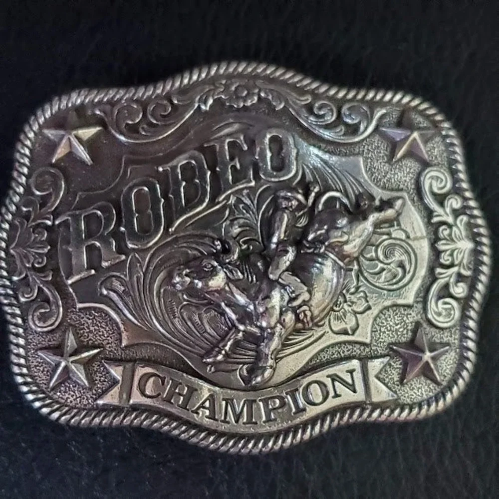 Unbranded rodeo champion